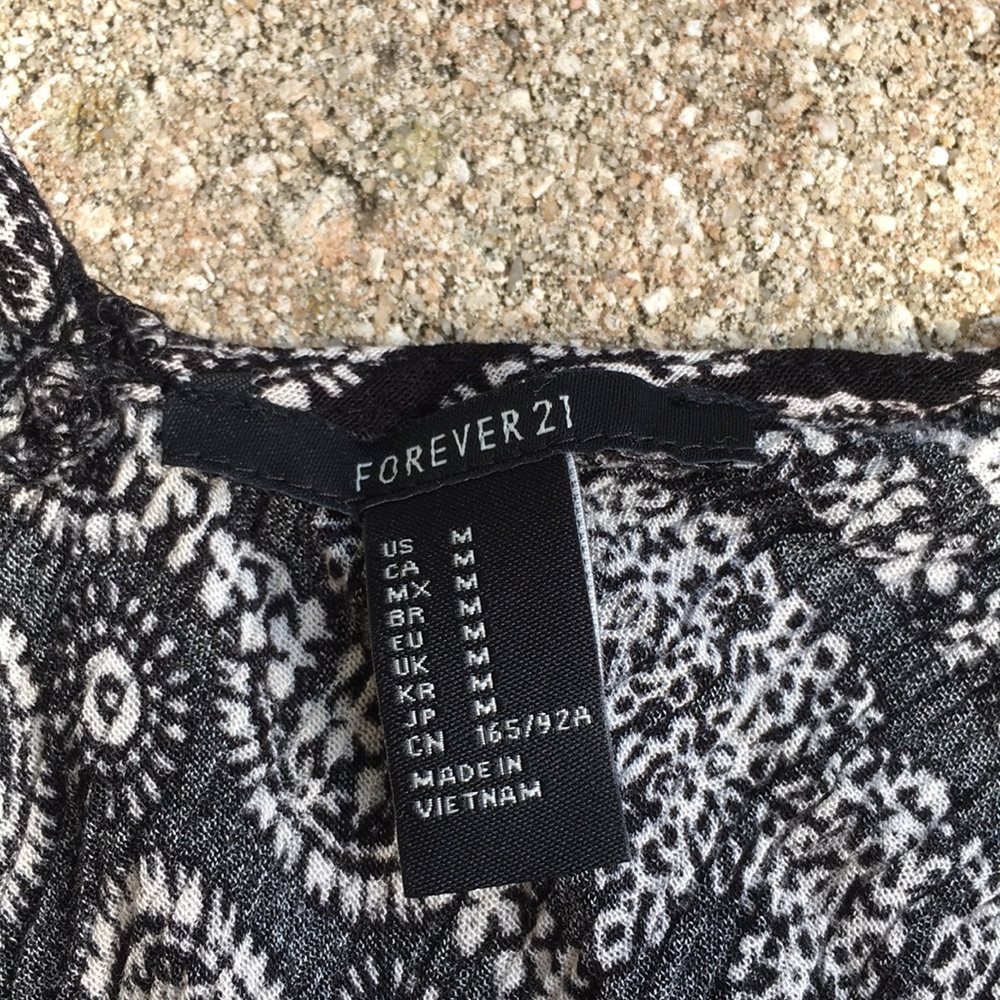 Forever 21 Cute Boho Tanktop - Picture 3 of 5
